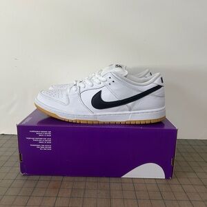 Nike Dunk Low SB ‘White Gum’